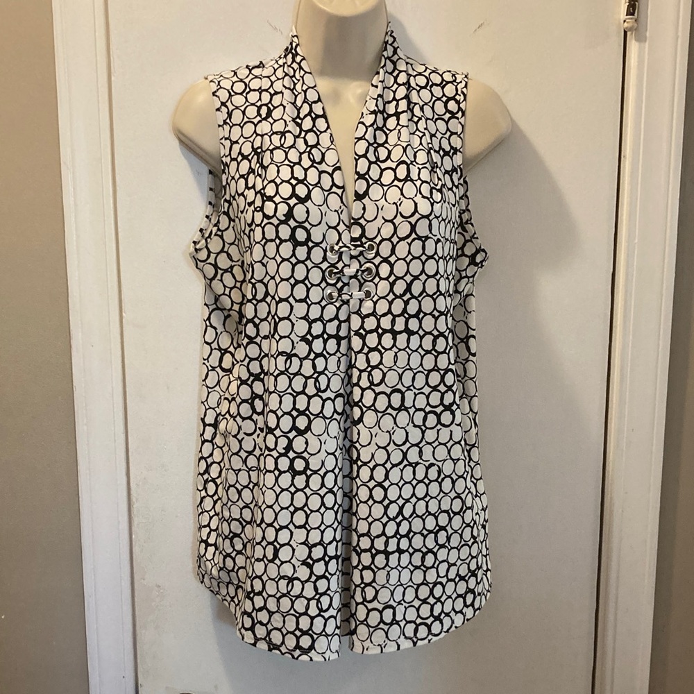 Spense Large Sleeveless Circle Pattern Blouse 25-… - image 1